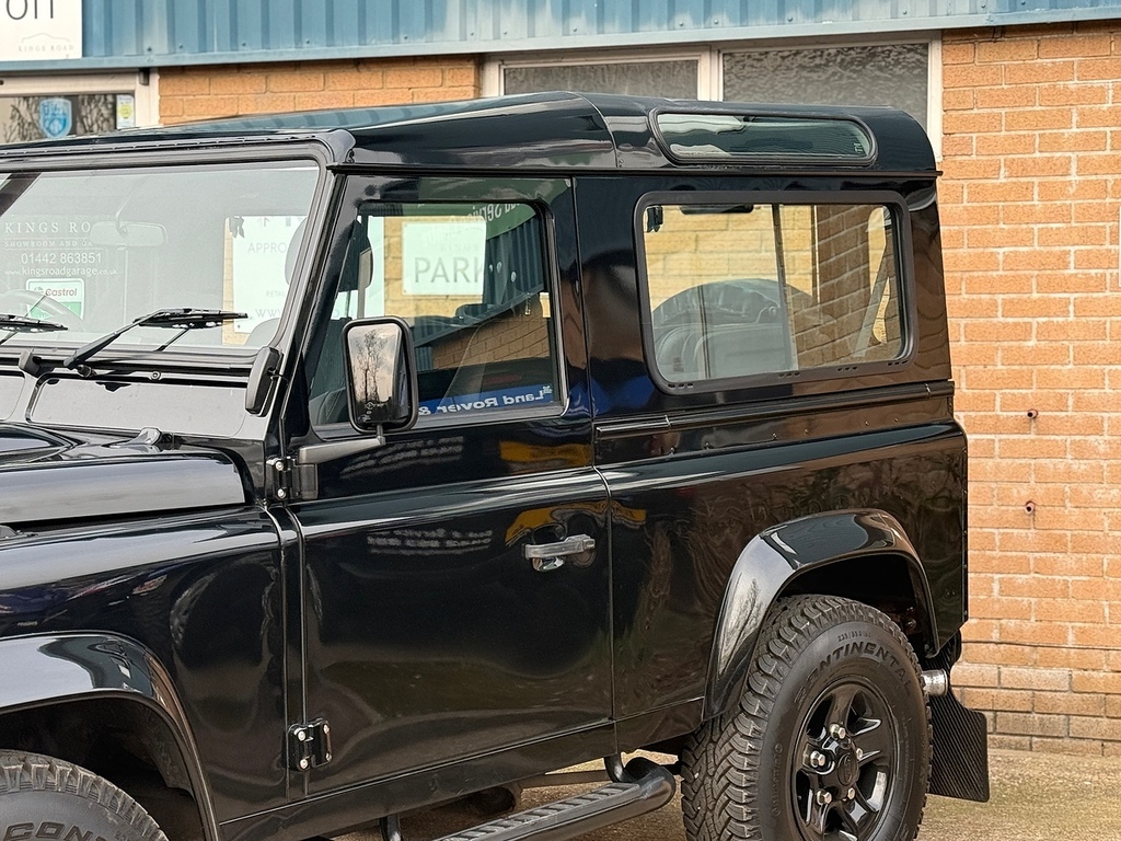 Land Rover Defender 90 Tdci Xs U5360 Black #5