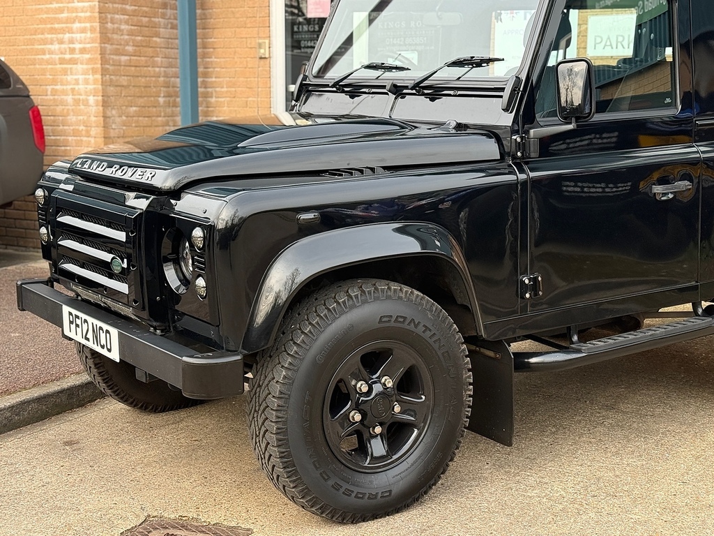Land Rover Defender 90 Tdci Xs U5360 Black #3