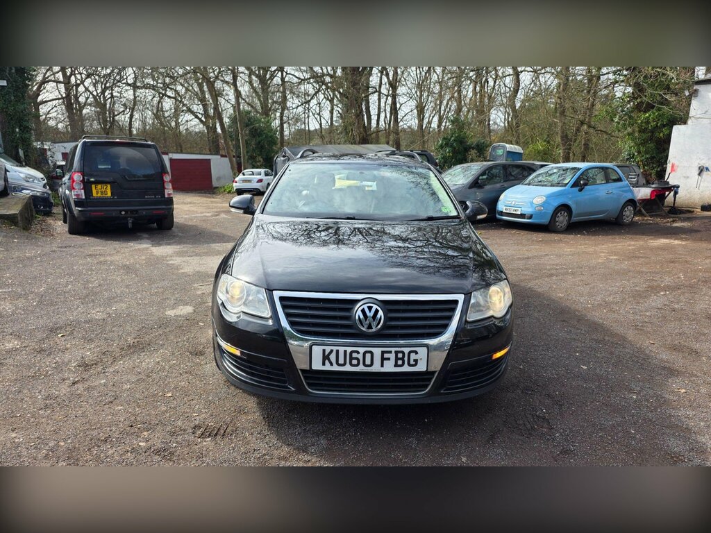 Volkswagen Passat 2.0 Tdi Bluemotion Tech Highline Euro 5 Ss Black #3