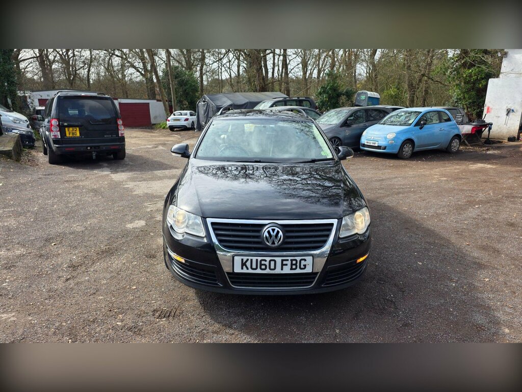Volkswagen Passat 2.0 Tdi Bluemotion Tech Highline Euro 5 Ss Black #2