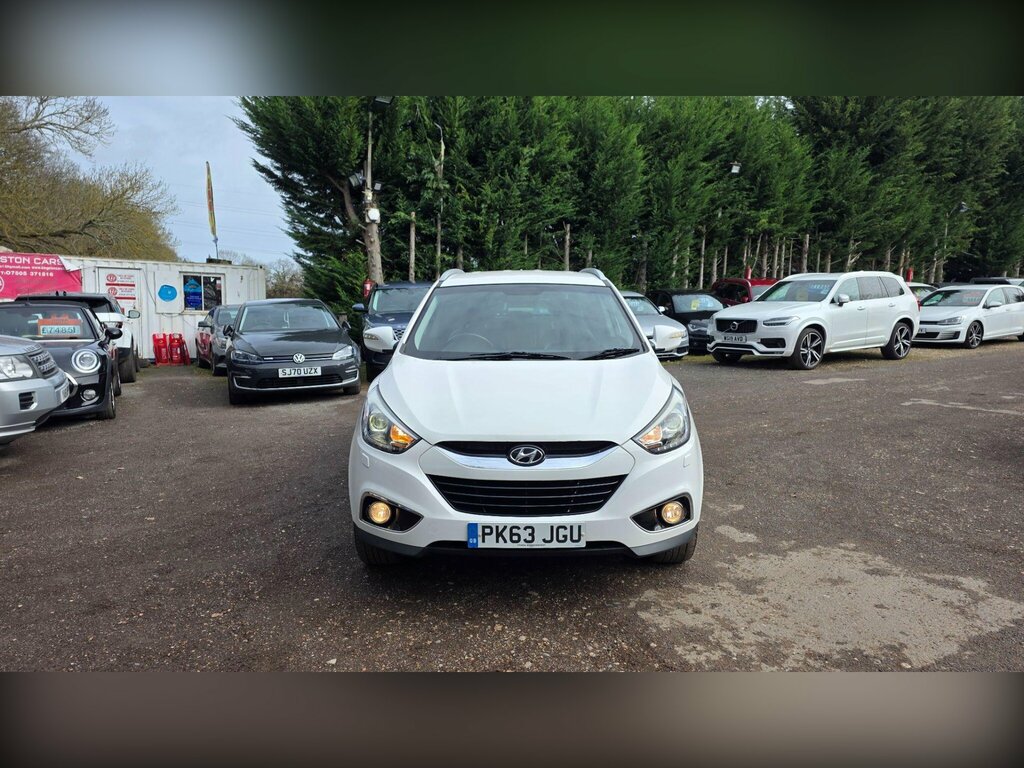 Hyundai Ix35 1.7 Crdi Premium Euro 5 Ss PK63JGU White #6
