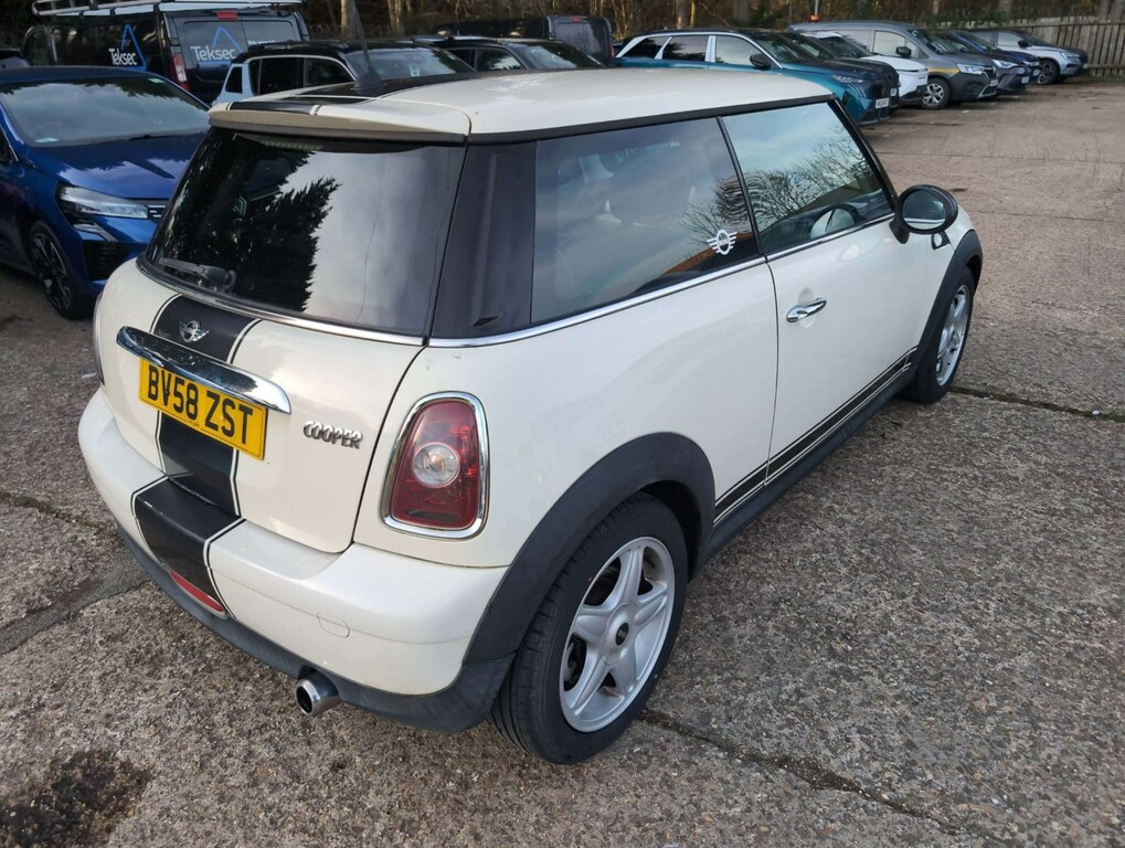 Mini Hatch 1.6 Cooper BV58ZST White #6