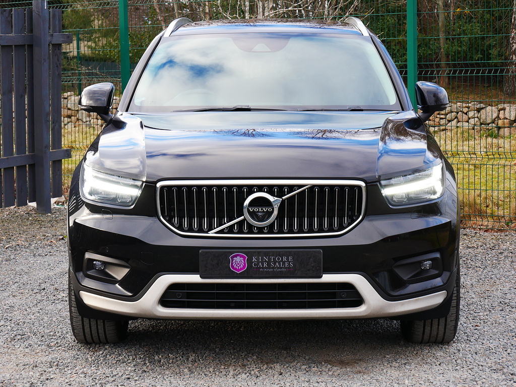 Volvo XC40 2.0 T5 Inscription Pro Awd Euro 6 U32 SR68MTK Black #3