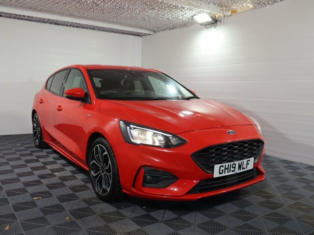 Ford Focus 1.0T Ecoboost St-line X Hatchback Manua Red