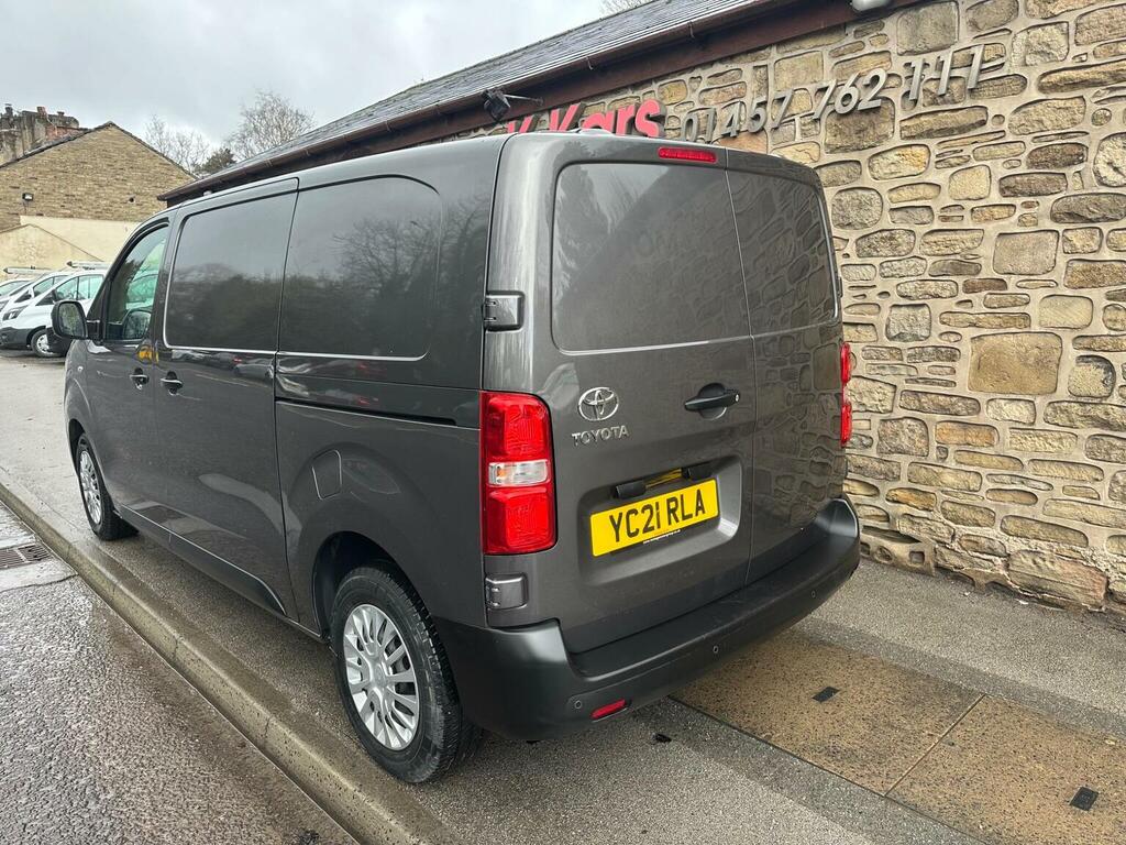 Toyota PROACE Panel Van 50Kwh Icon Medium Panel Van Mwb 6Dr Grey #2