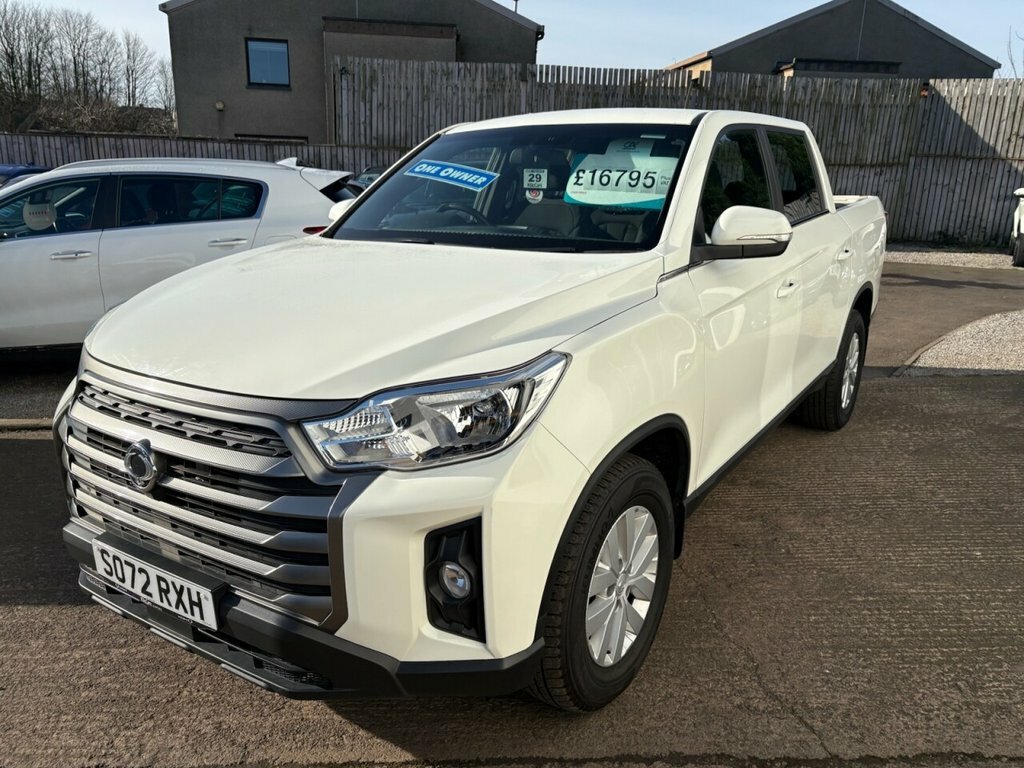 SsangYong Musso 2.2L Ex White #5