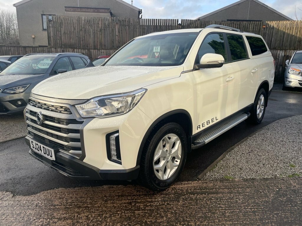 SsangYong Musso 2.2L Rebel SJ24DUU White #4