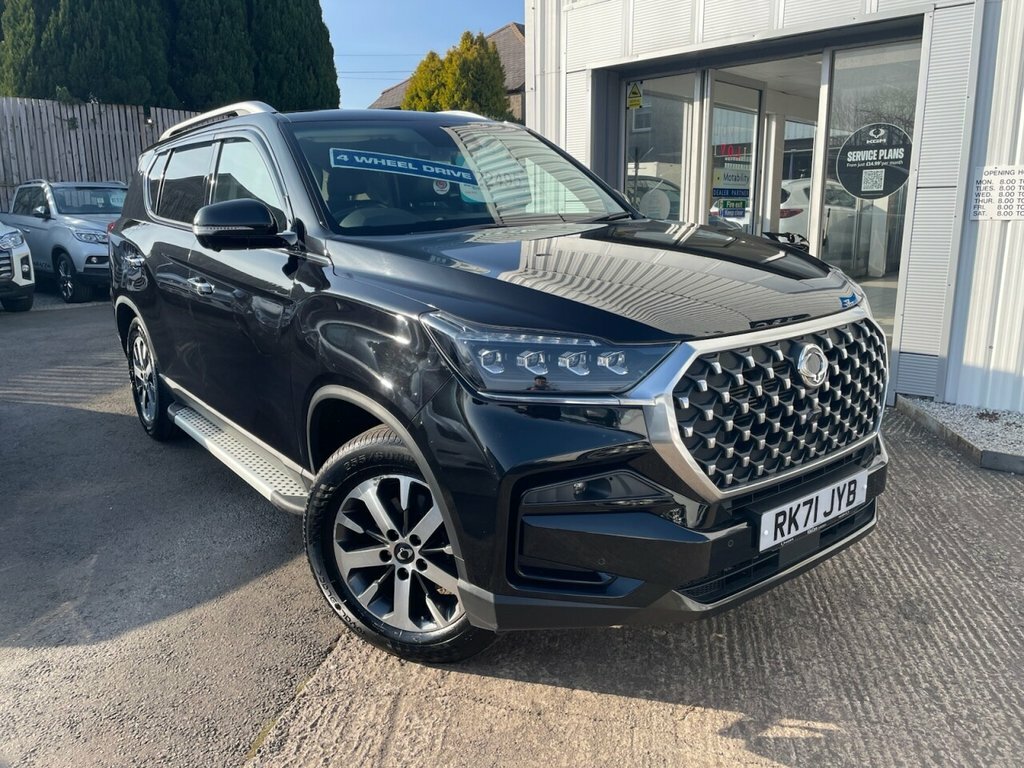 SsangYong Rexton 2.2L Ultimate Black