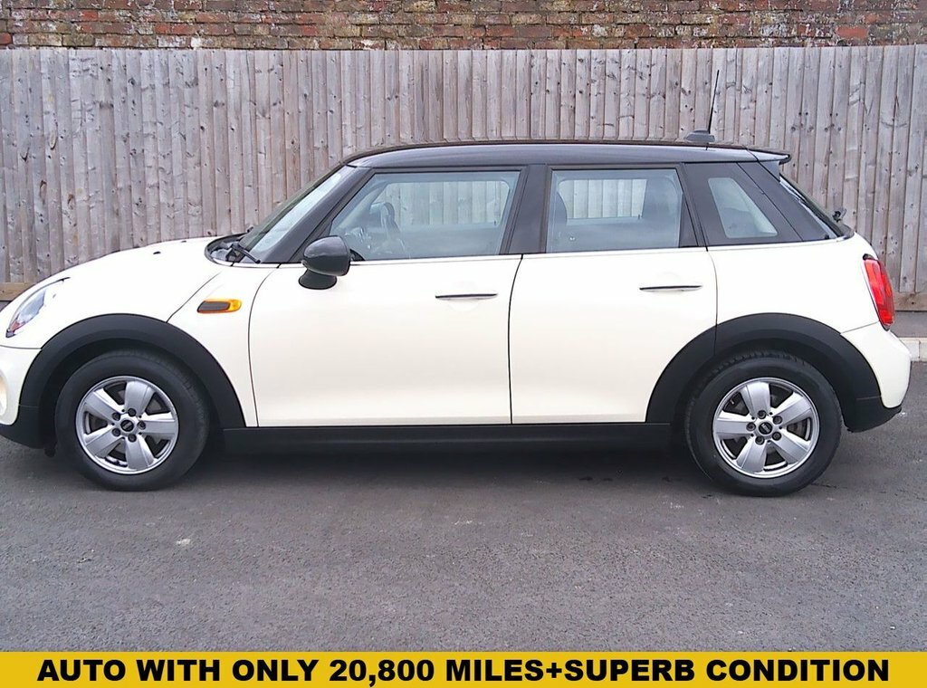 Mini Hatch 1.5L Cooper White #2