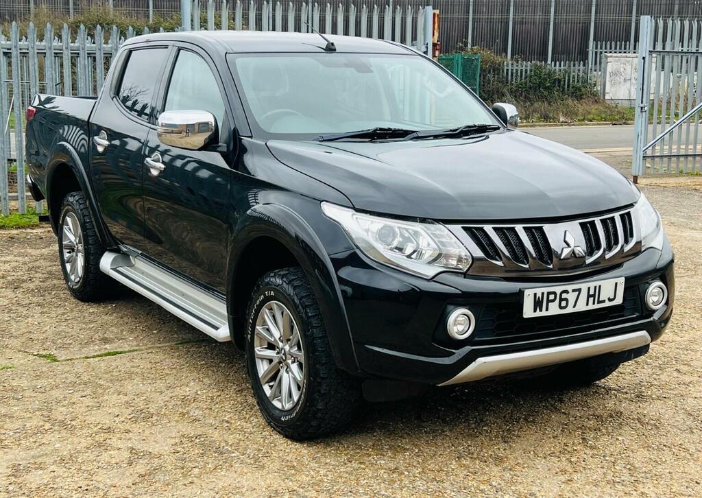 Mitsubishi L200 Pickup 2.4 Di-d Dc Barbarian 4Wd Euro 6 WP67HLJ Black #4