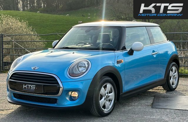 Mini Hatch Cooper Hatchback DE17UBD Blue #3