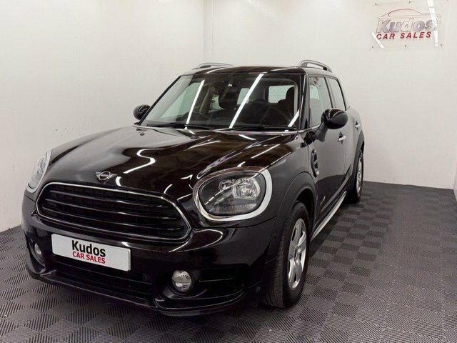 Mini Countryman 1.5 Cooper Classic Suv All4 Euro FP19BHW Black #3