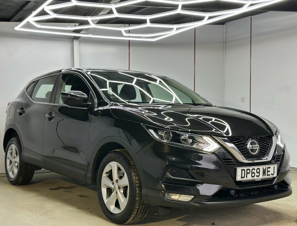 Nissan Qashqai 1.3L Acenta Premium DP69WEJ Black #3
