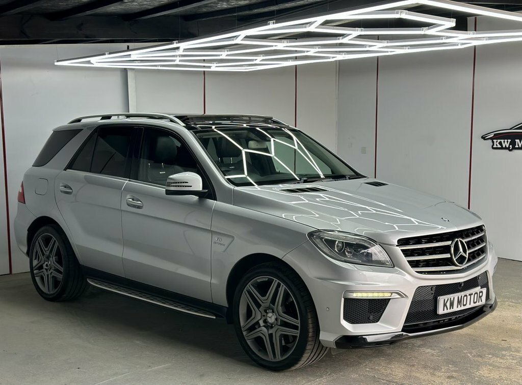 Mercedes-Benz M Class 5.5L Amg Silver #2