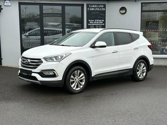 Hyundai Santa Fe 2.2 Crdi Blue Drive Premium Suv 4W EF67XXS White #2