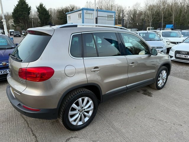 Volkswagen Tiguan 2.0 Tdi Bluemotion Tech Match Suv Manua MW63WMU Beige #3