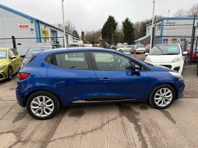 Renault Clio 0.9 Tce Dynamique Nav Hatchback NG66PXV Blue #2