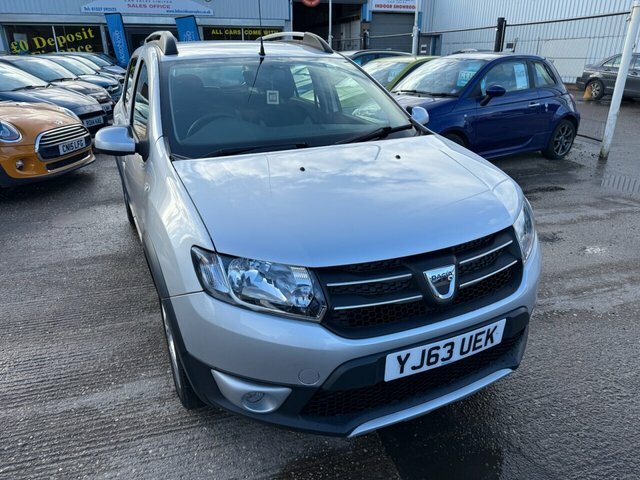 Dacia Sandero Stepway 1.5 Dci Laureate Hatchback Euro Silver