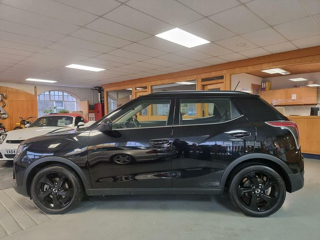 SsangYong Tivoli Tivoli K30 Suv 1 Black #5