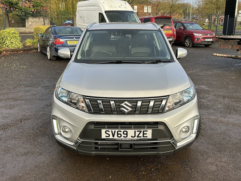 Suzuki Vitara 1.4 Boosterjet Sz5 Suv Allgrip E SV69JZE Silver #2