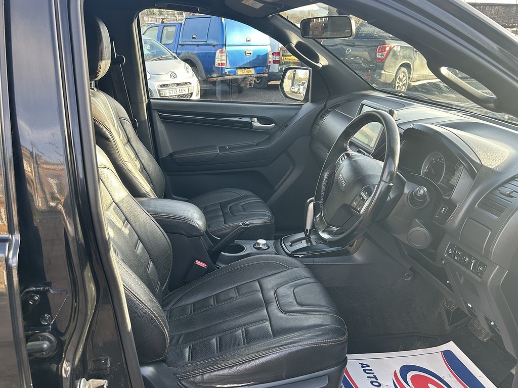 Isuzu D-Max 1.9 Td Blade Pickup Double Cab 4Wd BA17BLE Black #5
