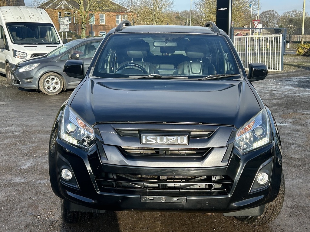Isuzu D-Max 1.9 Td Blade Pickup Double Cab 4Wd BA17BLE Black #2