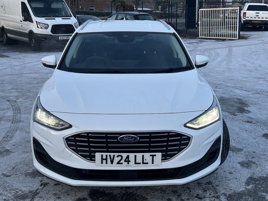 Ford Focus 1.0T Ecoboost Mhev Titanium X Estate Hy HV24LLT White #2