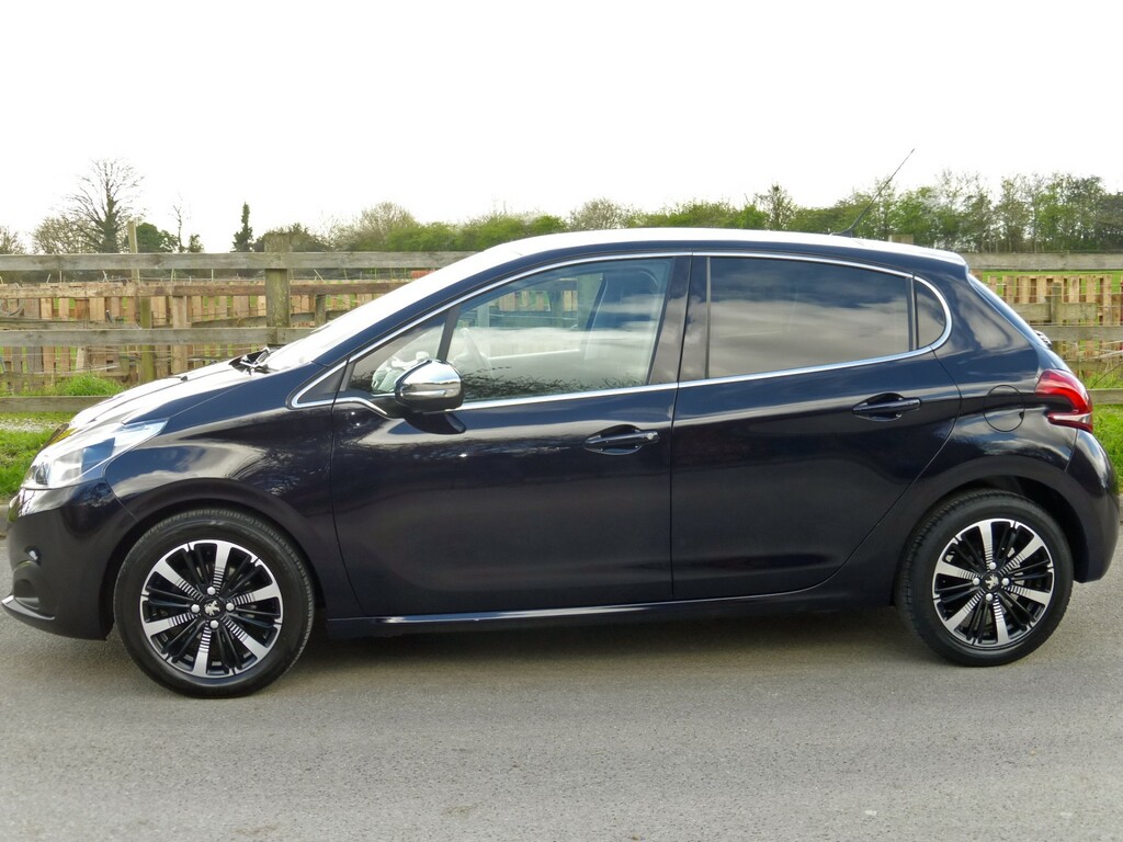Peugeot 208 Petrol KF66KDN  #4