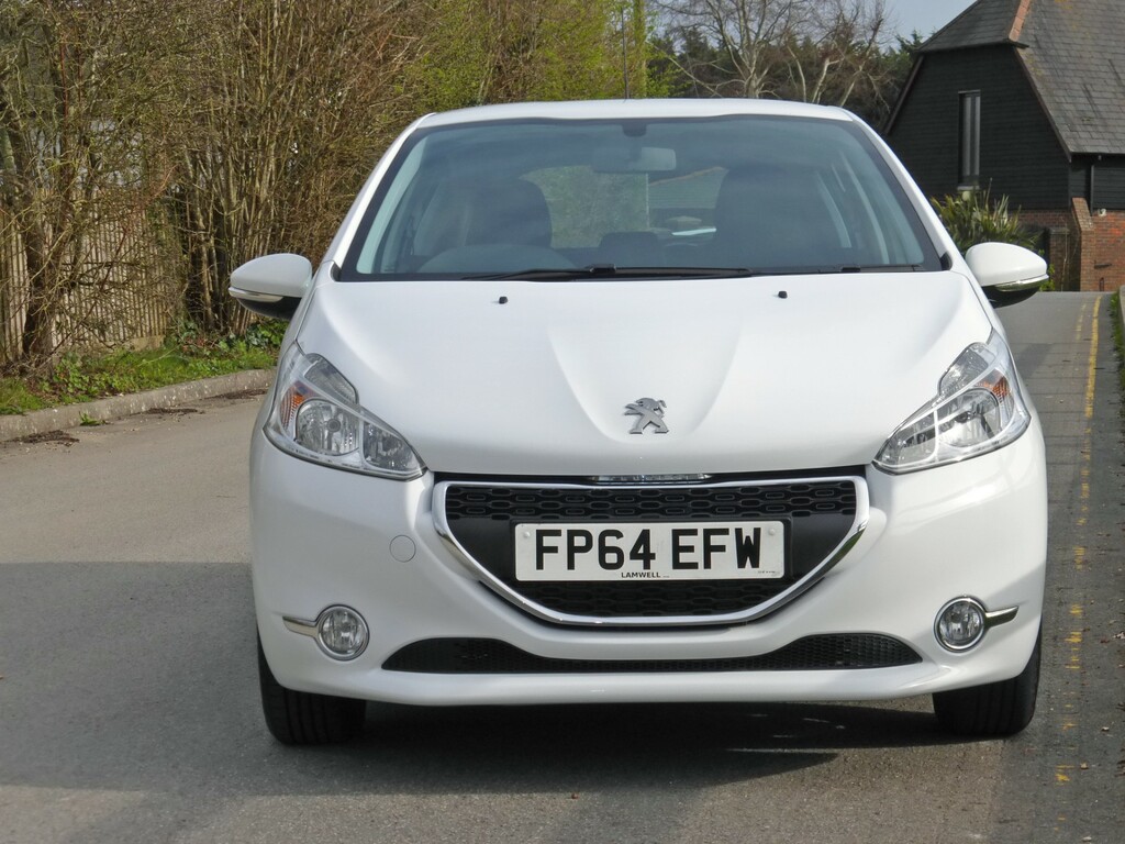 Peugeot 208 Petrol FP64EFW  #2