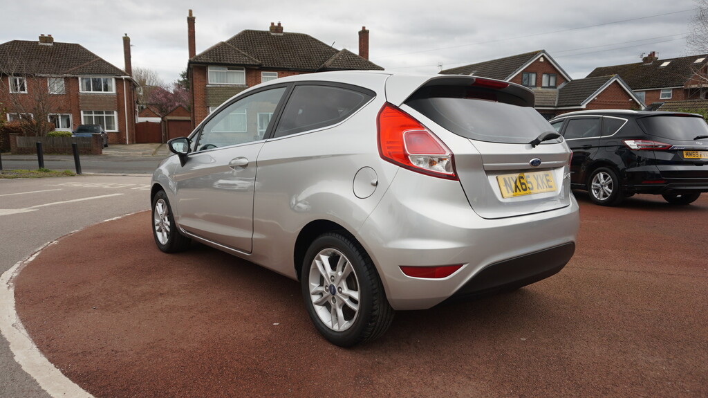 Ford Fiesta 1.25 Zetec Euro 5 NX65XKE  #4
