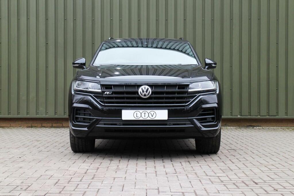 Volkswagen Touareg 3.0 Tdi V6 R-line Tech Tiptronic 4Motion Euro 6 S Black #2