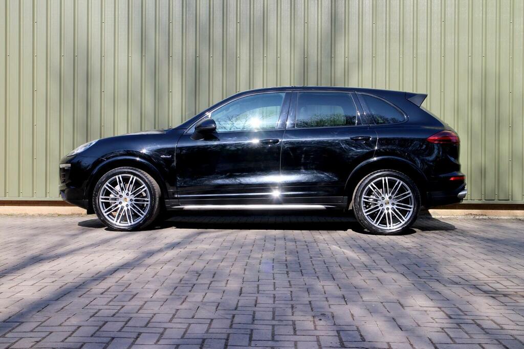 Porsche Cayenne 4.2 Td V8 S Platinum Edition Tiptronics 4Wd Euro 6 Black #4