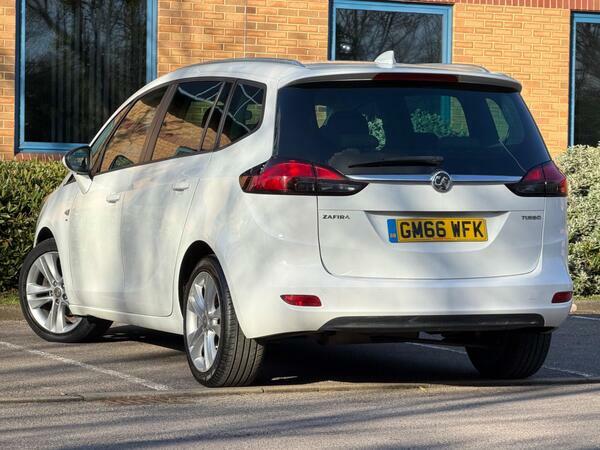 Vauxhall Zafira Tourer 1.4I Turbo Sri Nav Euro 6 GM66WFK White #3