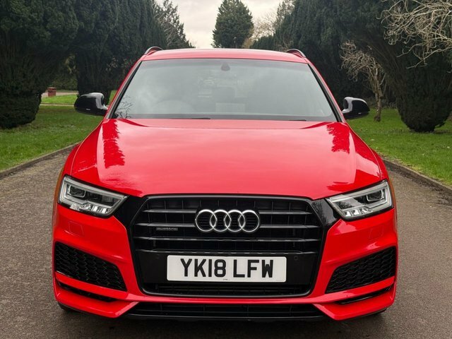 Audi Q3 Tfsi Black Edition Suv YK18LFW Red #2
