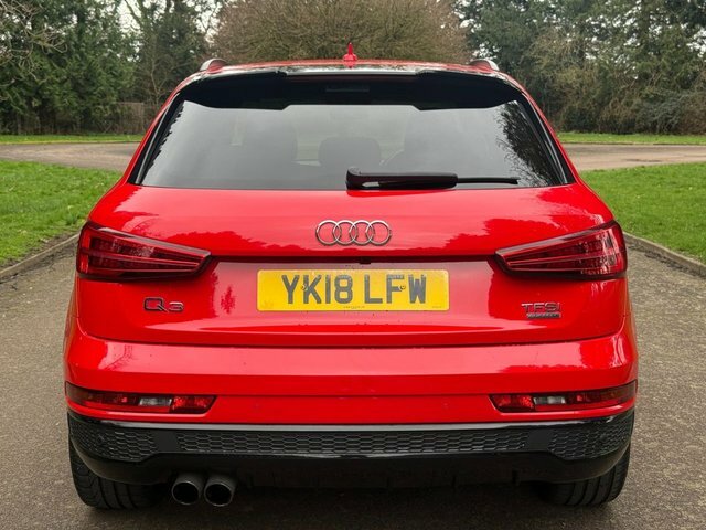 Audi Q3 Tfsi Black Edition Suv YK18LFW Red #6