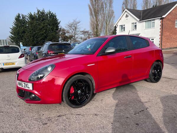 Alfa Romeo Giulietta 1.4 Tb Multiair Speciale Euro 6 Ss WM16ZKL Red #2