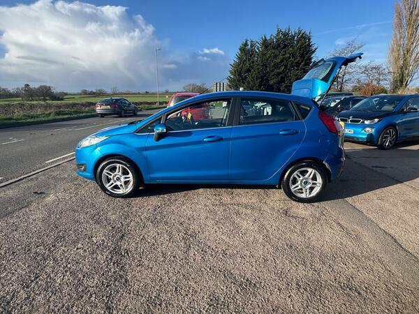 Ford Fiesta 1.0T Ecoboost Zetec Euro 5 Ss YP63PXT Blue #2