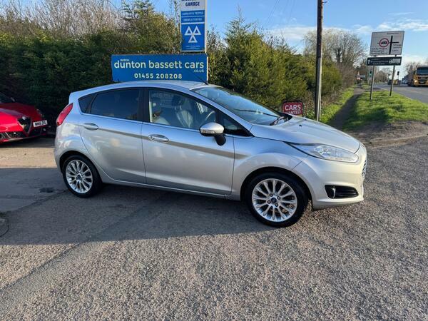 Ford Fiesta 1.0T Ecoboost Titanium X Euro 5 Ss YE63JJK Silver #6
