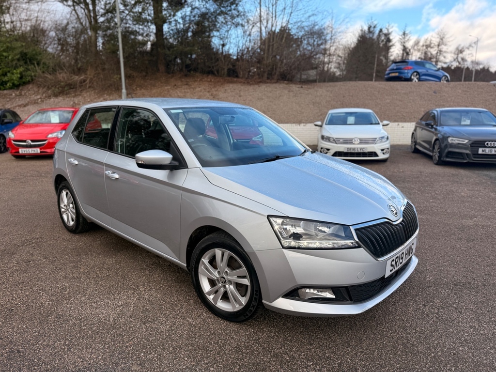Skoda Fabia 1.0 Tsi 110 Se Dsg Silver #2