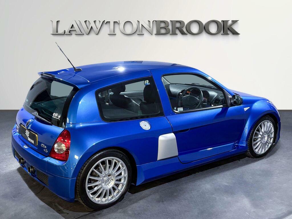 Renault Clio 3.0 V6 Sport Blue #4