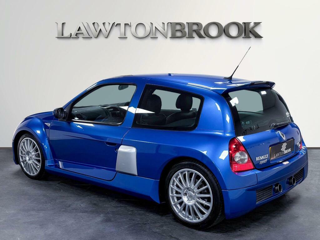 Renault Clio 3.0 V6 Sport Blue #2