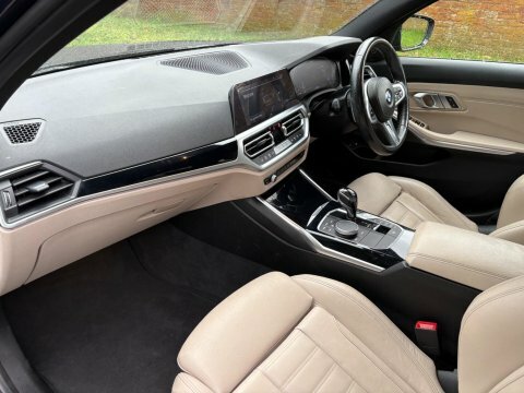 BMW 3 Series 2.0 330E 12Kwh AJ21BKF Blue #5