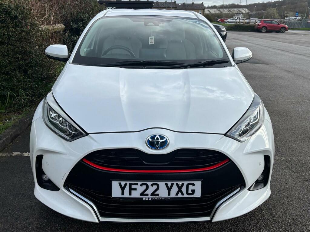 Toyota Yaris Hatchback 1.5 Vvt-h Excel E-cvt Euro 6 Ss YF22YXG White #2