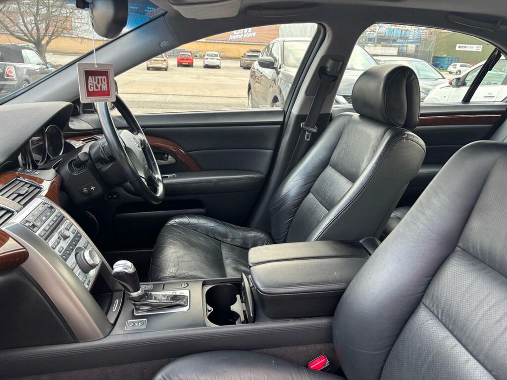 Honda Legend  Black #33