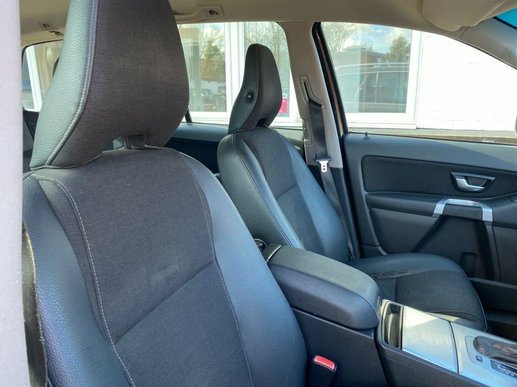 Volvo XC90 2.4L Es YY13HHO Brown #4