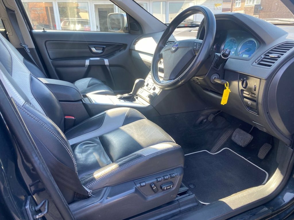 Volvo XC90 2.4L R-design Nav ND14CDX Grey #3