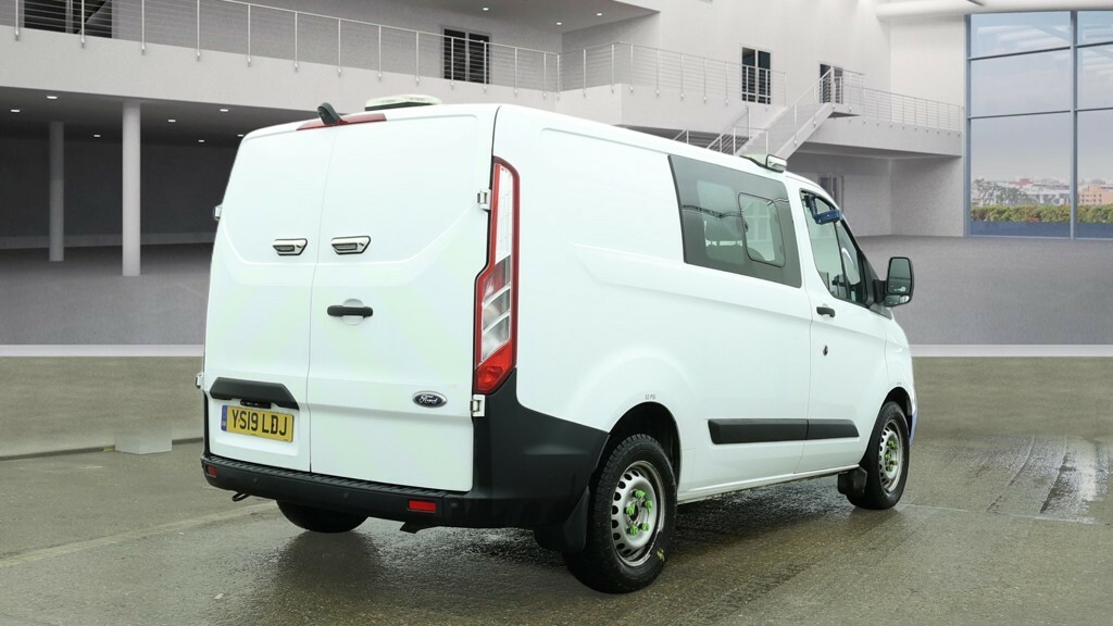Ford Transit Custom Combi Van 2.0 320 Ecoblue 2019 YS19LDJ White #4