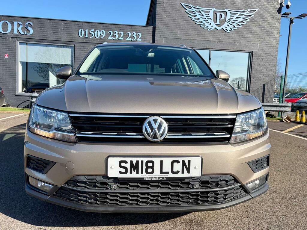 Volkswagen Tiguan 2.0 Tdi Se Navigation Euro 6 Ss SM18LCN Beige #3