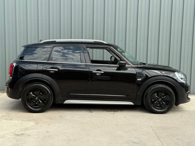 Mini Countryman 1.5 Gpf Suv VX68XNK Black #2