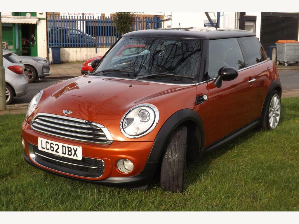 Mini Hatch 1.6 Cooper Euro 5 S S LC62DBX Orange #2